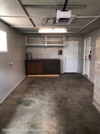 2430 SW Nye Ave photo'