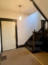 390 Doyle St in Akron, OH - Building Photo - Building Photo