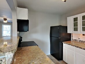 3831 Stone Rd SW in Atlanta, GA - Building Photo - Building Photo