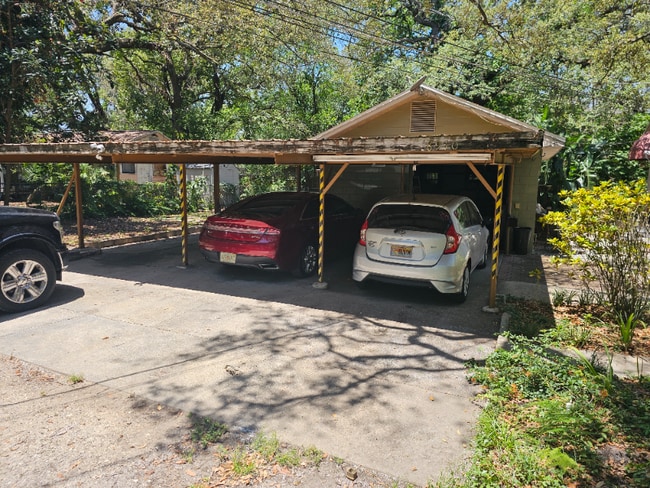 8910 N Ola Ave in Tampa, FL - Building Photo - Building Photo