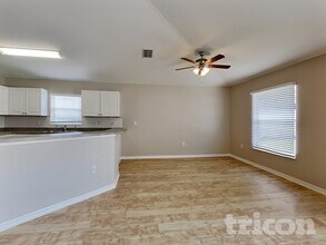 2707 95th St E in Palmetto, FL - Building Photo - Building Photo