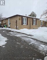 59 Reigate Ave in Brampton, ON - Building Photo