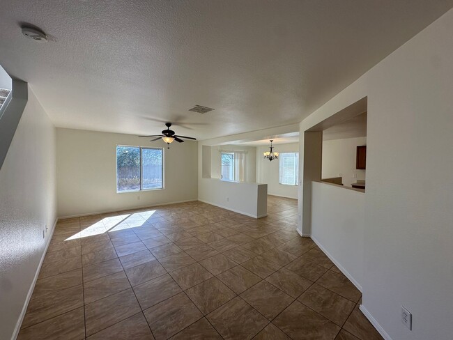 6279 S Earp Wash Ln in Tucson, AZ - Foto de edificio - Building Photo