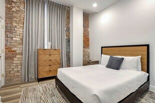 1050 Annunciation St, Unit SI ID1272355P in New Orleans, LA - Building Photo