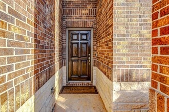 2165 Woodland Pine Dr in Shenandoah, TX - Building Photo - Building Photo