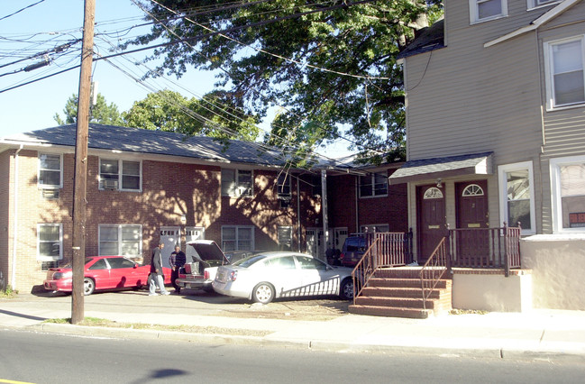 236-240 Stuyvesant Ave in Newark, NJ - Building Photo - Building Photo