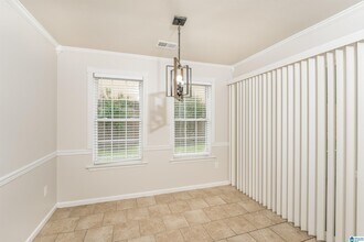 6078 Russet Meadows Dr in Birmingham, AL - Building Photo - Building Photo