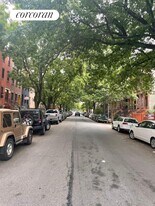 49 Monroe St in Brooklyn, NY - Building Photo