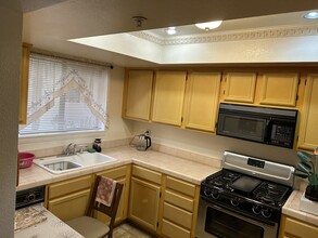 315 Raymond Ave in Glendale, CA - Building Photo - Building Photo