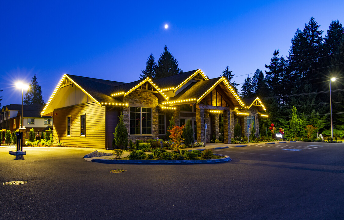 Stonebrook Apartments and Townhomes Photo