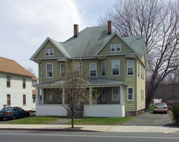 979-981 Chicopee St Apartments