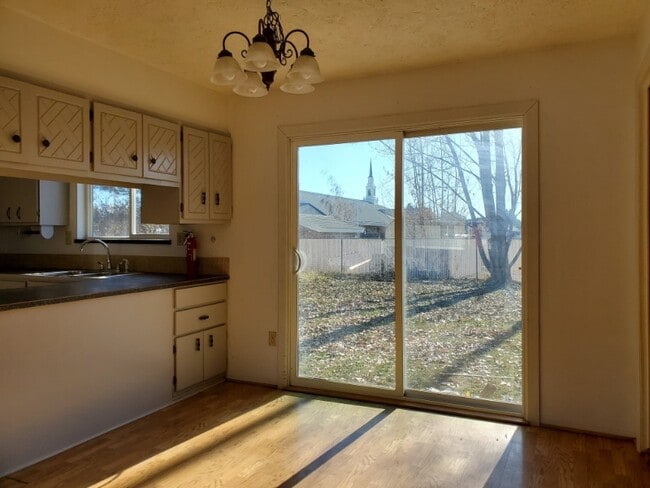 615 Angela Dr in Rexburg, ID - Building Photo - Building Photo