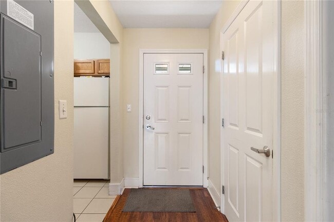 300 State St E in Oldsmar, FL - Building Photo - Building Photo