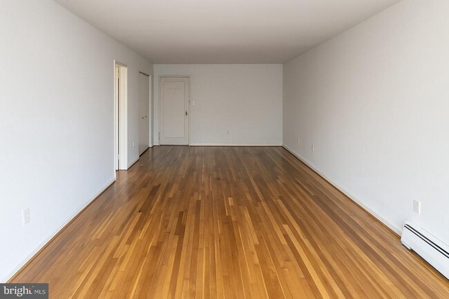 111 Lee Ave in Takoma Park, MD - Building Photo - Building Photo