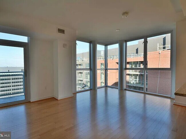 1025 1st St SE in Washington, DC - Building Photo - Building Photo