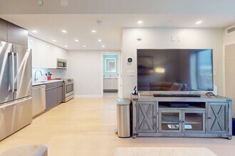 932 Broadway in Chelsea, MA - Building Photo - Building Photo