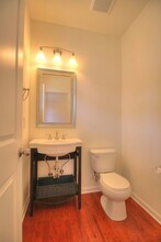 915 Saratoga Dr in Durham, NC - Building Photo - Building Photo
