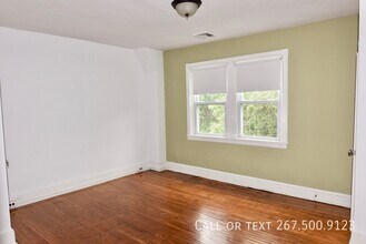 211 S 45th St in Philadelphia, PA - Building Photo - Building Photo