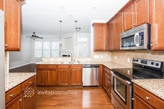 890 Windy Falls Dr in Huntersville, NC - Building Photo - Building Photo