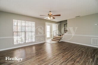 602 Brunswick Terrace in Deltona, FL - Foto de edificio - Building Photo