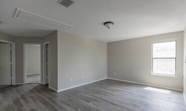 1118 Sundance Fort in San Antonio, TX - Foto de edificio - Building Photo