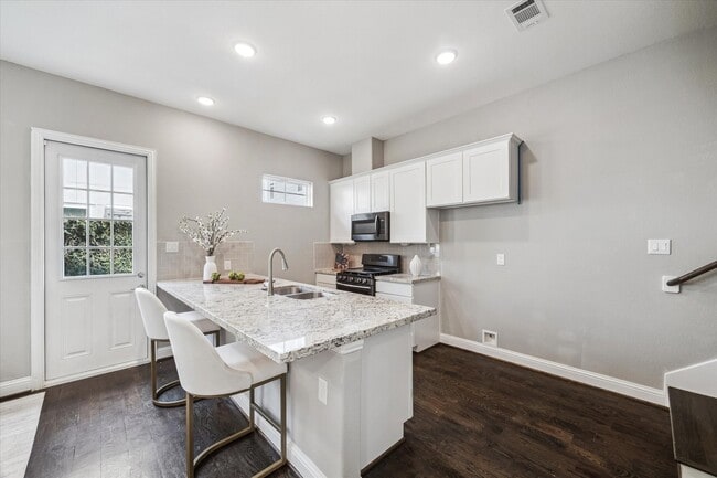 property at 5443 Camaguey St