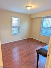 387 18th Ave in Newark, NJ - Building Photo - Building Photo