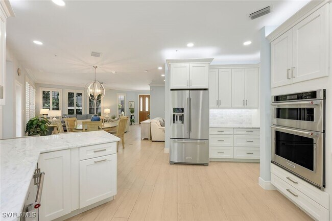 property at 269 Colonade Cir