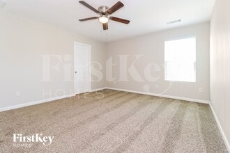 659 Independence Ave in Pendergrass, GA - Foto de edificio - Building Photo