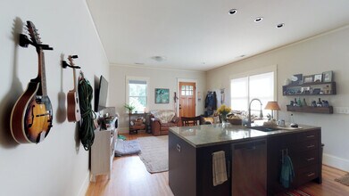 1555 Merriman Ave in Charlotte, NC - Building Photo - Building Photo