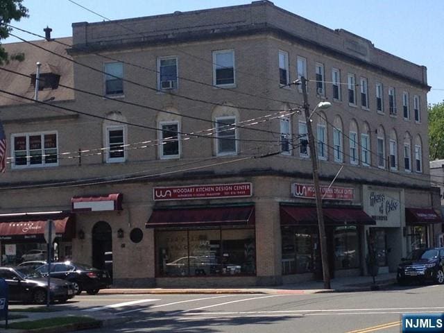 property at 10 Jay St