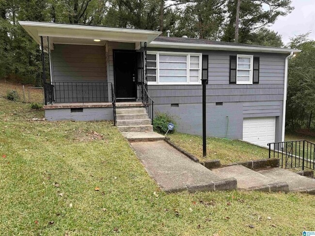 205 Lake Dr Cir NE in Birmingham, AL - Building Photo - Building Photo