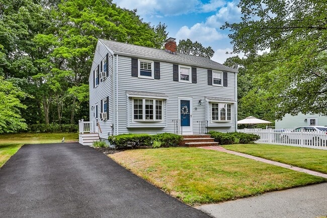 property at 38 Norwich Cir