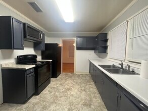 160 Fore Ave in Monroeville, AL - Building Photo - Building Photo