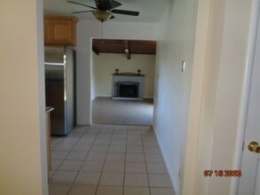 297 Juniper St in Vacaville, CA - Building Photo - Building Photo