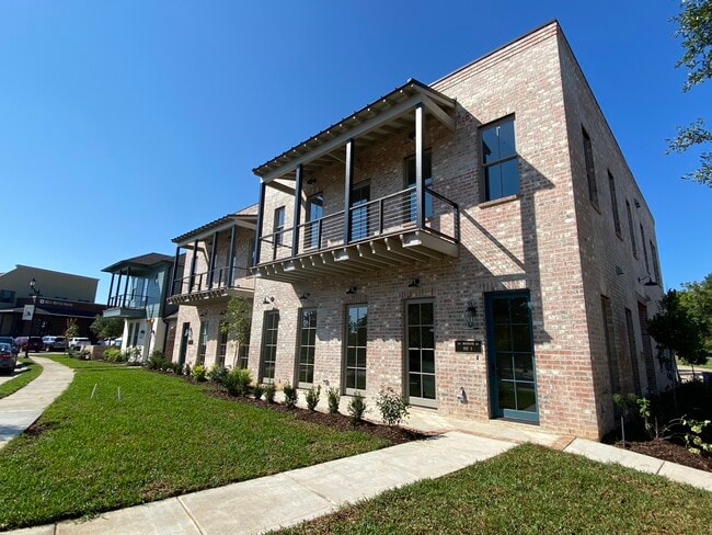 property at 1028 Bridgewater Ave