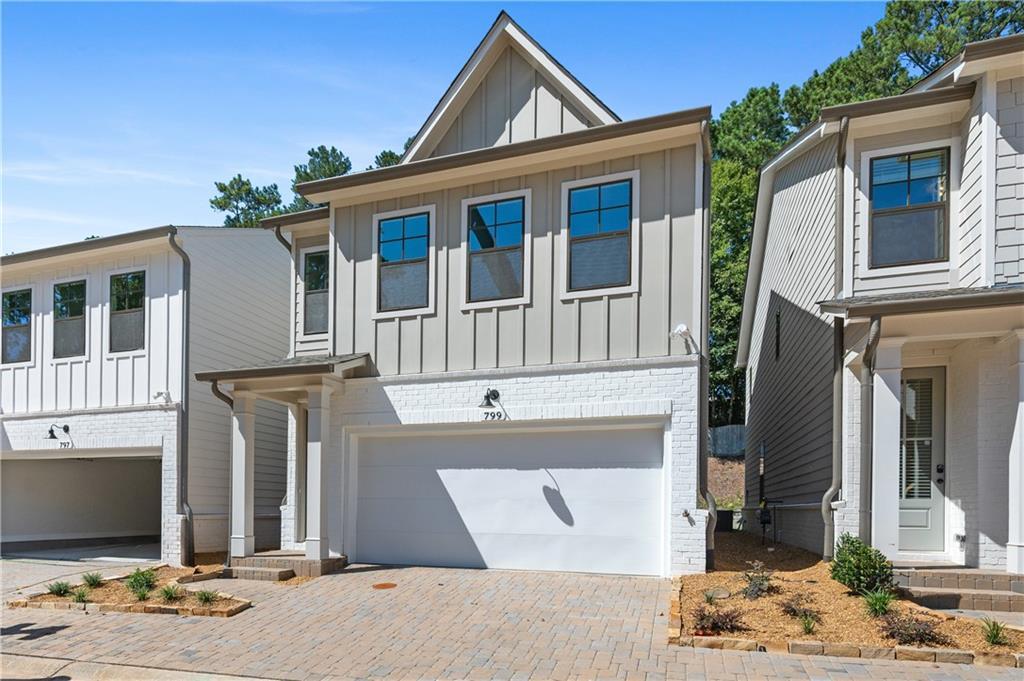 799 Stickley Oak Way in Woodstock, GA - Building Photo