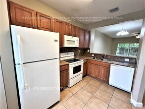 6022 Woodlands Blvd in Tamarac, FL - Building Photo - Building Photo