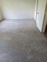 301 Lance Ave in North Las Vegas, NV - Building Photo - Building Photo