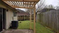 10815 Sugar Hill Dr photo'