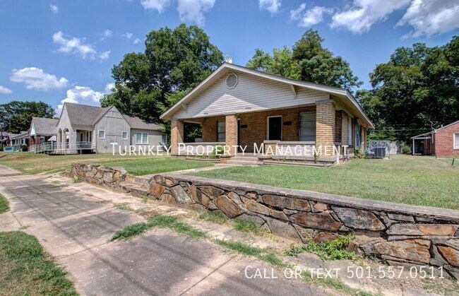 property at 1502 Sycamore St