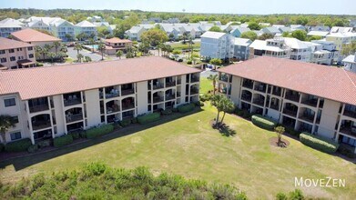111 Spencer-Farlow Dr in Carolina Beach, NC - Building Photo - Building Photo