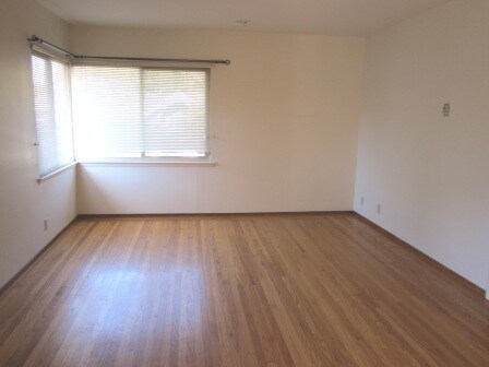 1856 Ash St in Palo Alto, CA - Building Photo