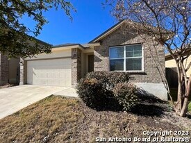 1713 London Blue in San Antonio, TX - Building Photo