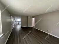 904 Sorrells Dr photo'