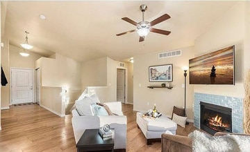 5562 Osbourne Dr in Windsor, CO - Building Photo - Building Photo