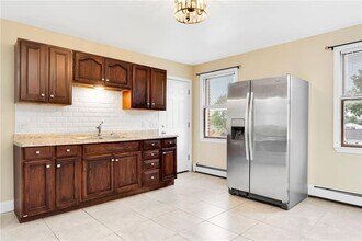 773 Admiral St in Providence, RI - Building Photo - Building Photo