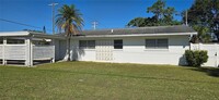 2801 Webber St in Sarasota, FL - Foto de edificio - Building Photo