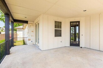 114 Darst Ln in Bastrop, TX - Building Photo - Building Photo