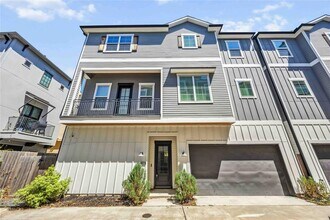 1165 W 24th St in Houston, TX - Building Photo - Building Photo